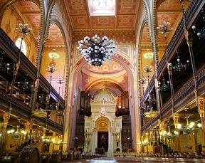 great-synagogue-budapest-hungary